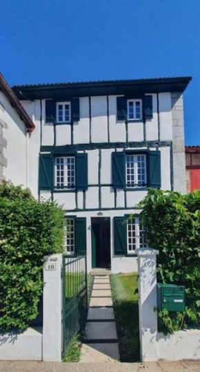 Charmant appartement avec jardin